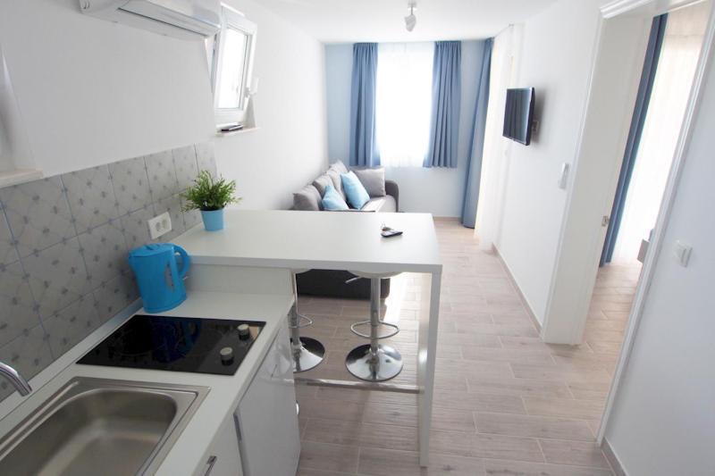 Rita Apartments - Sea-View Apartment 2Plus1 图彻皮 外观 照片