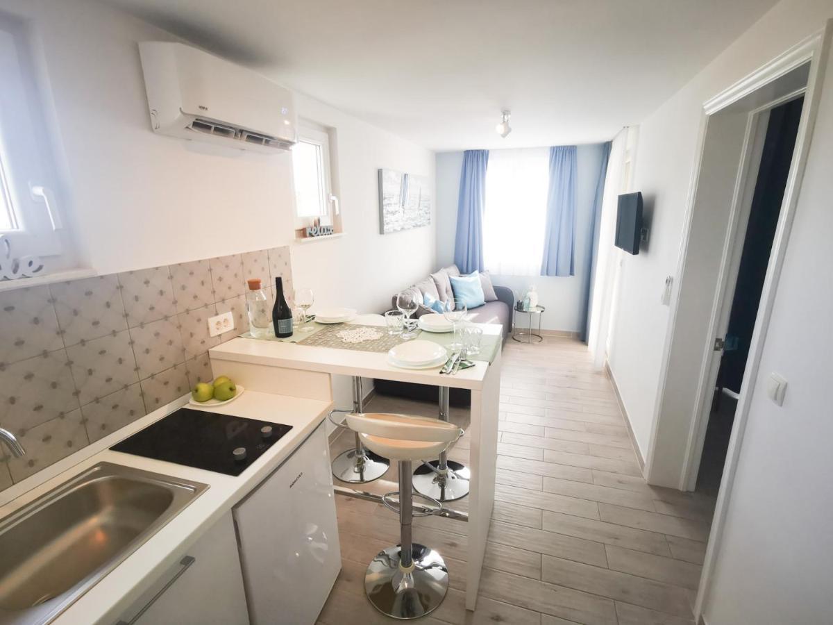 Rita Apartments - Sea-View Apartment 2Plus1 图彻皮 外观 照片